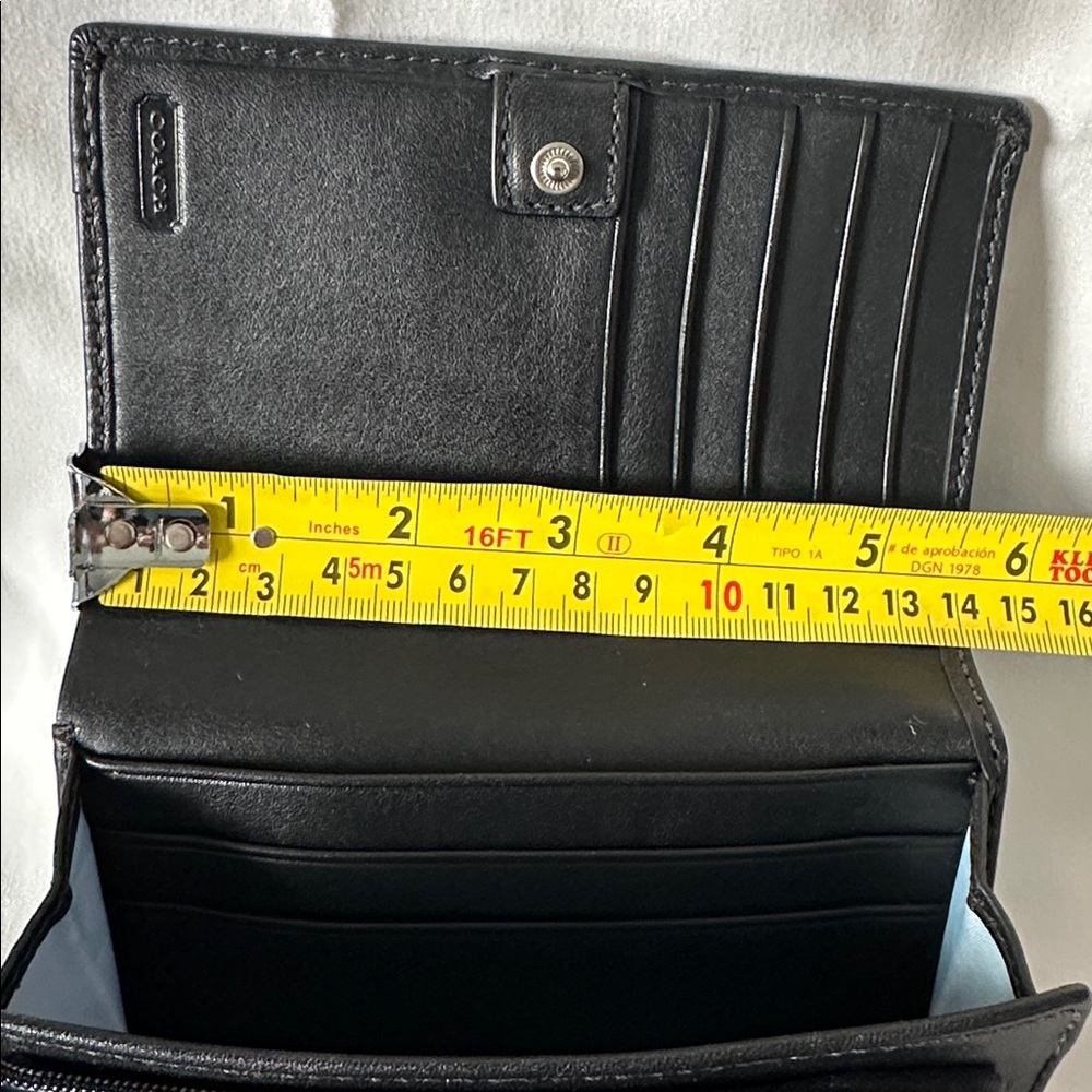 Coach Black Leather Fold Wallet - Picture 10 of 11